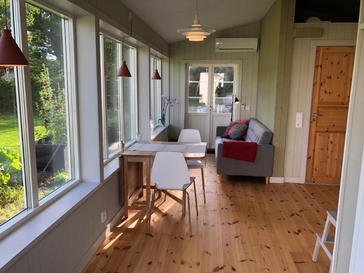 Mysig Nybyggd Stuga Naera Hav Och Natur Klovedal Exterior foto